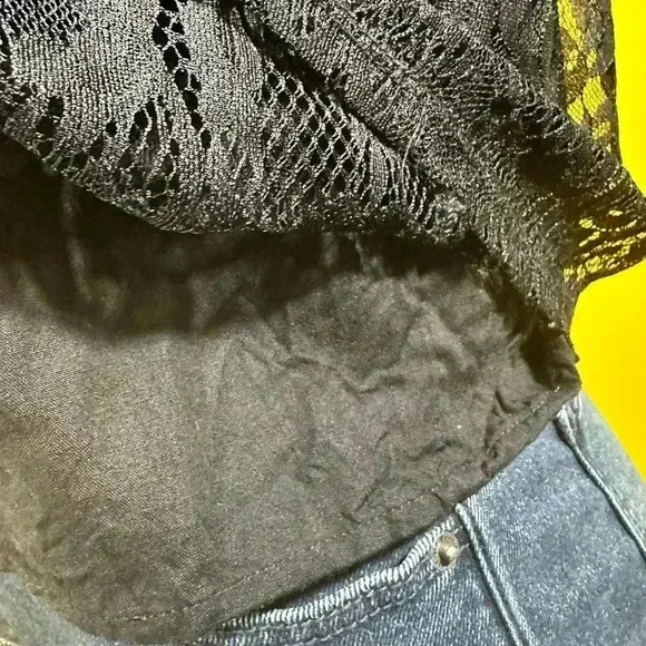 Hollister Woman’s Off the Shoulder Black Lace Top - Picture 8 of 10